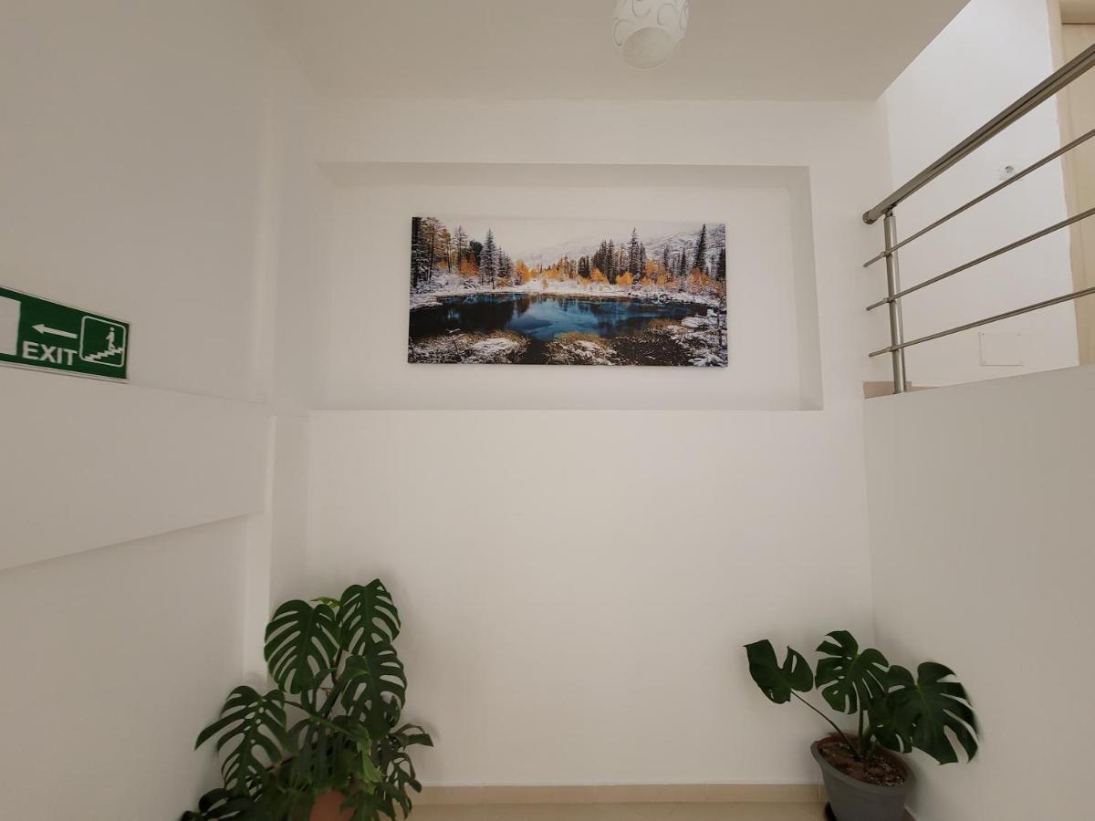 Vila Mario Aparthotel Ksamil Exteriör bild